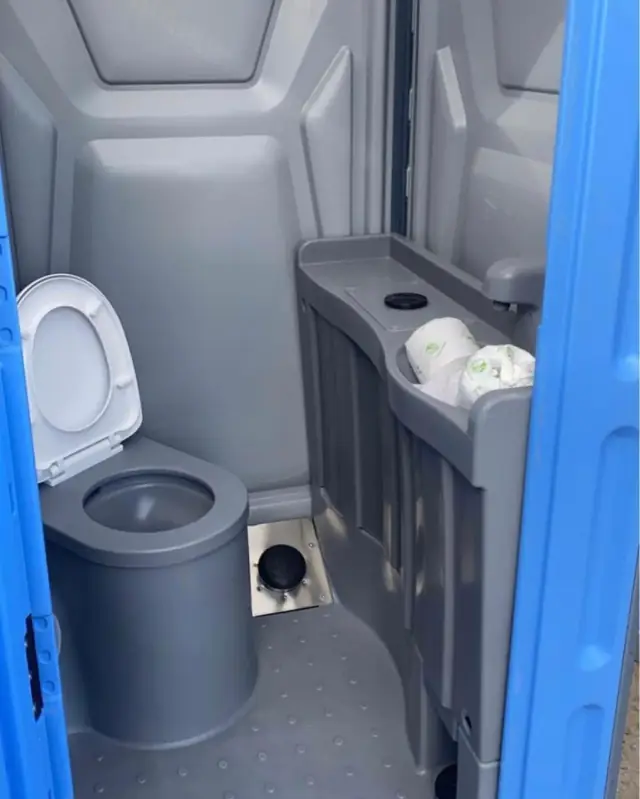 Deluxe flushing portable restroom equipment; configuration varies